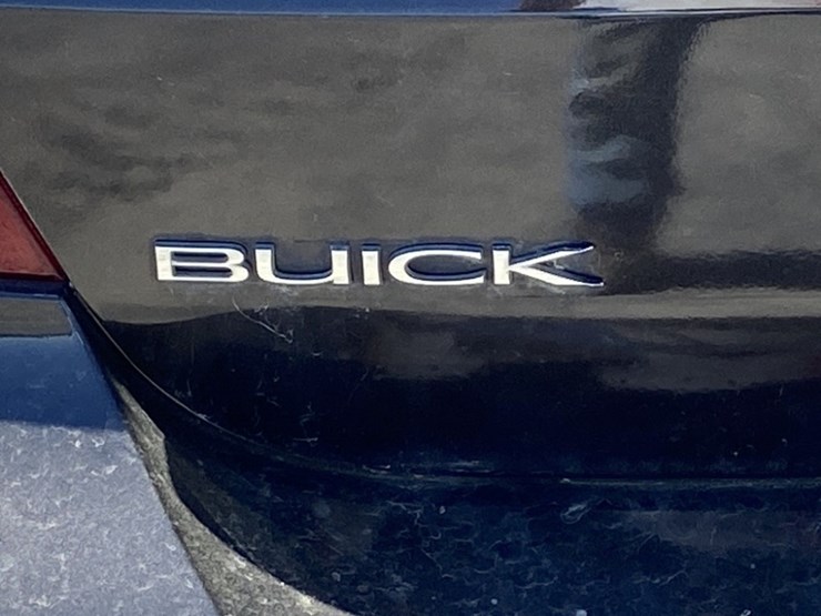2008-buick-lacrosse-cxl-sedan-image-10