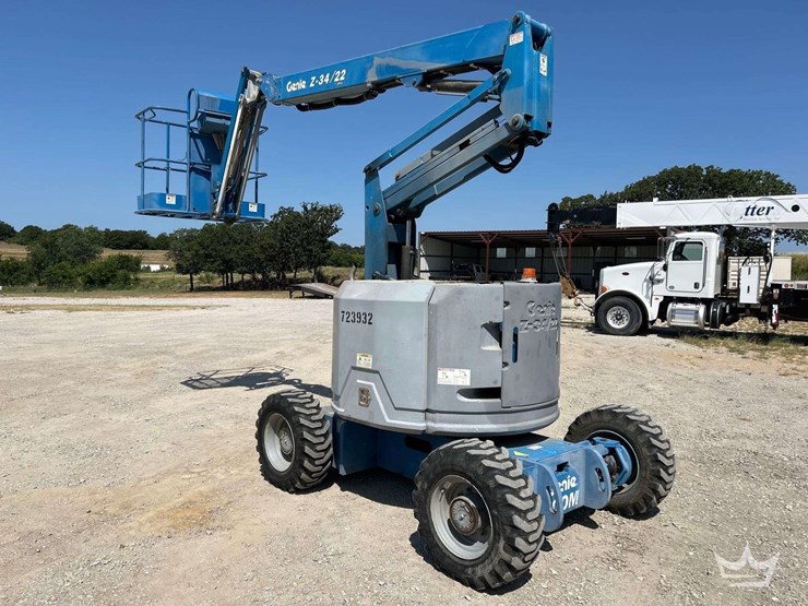 2008-genie-z-34/22-22ft-4x4-articulating-boom-lift-image-2