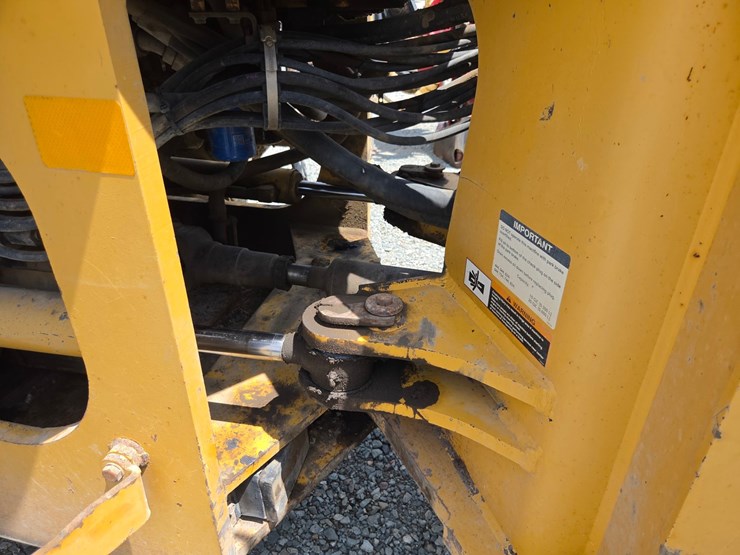 deere-744j-image-29