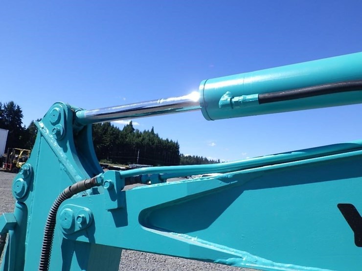 yanmar-vio30-image-16