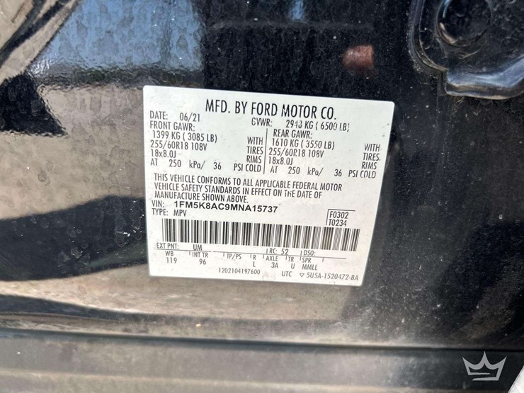 2021-ford-explorer-image-5