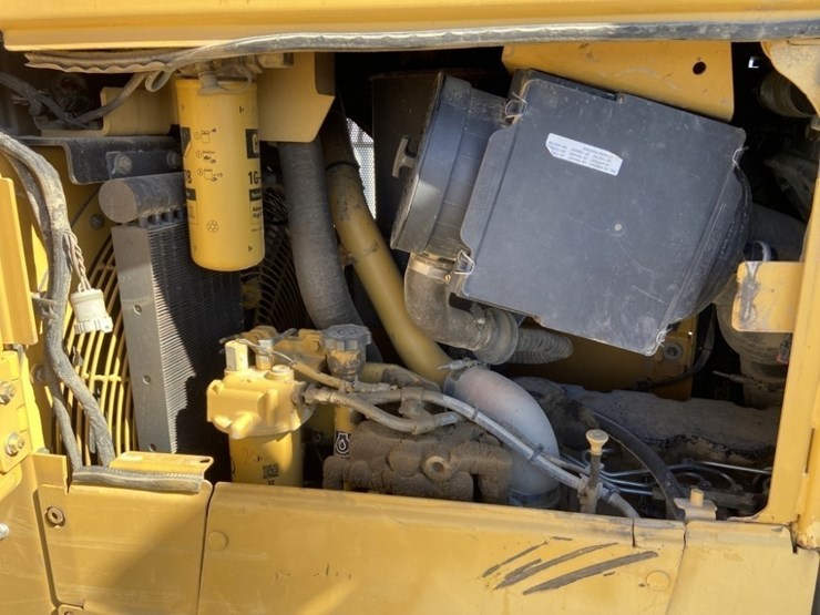 2012-caterpillar-d6n-xl-image-30