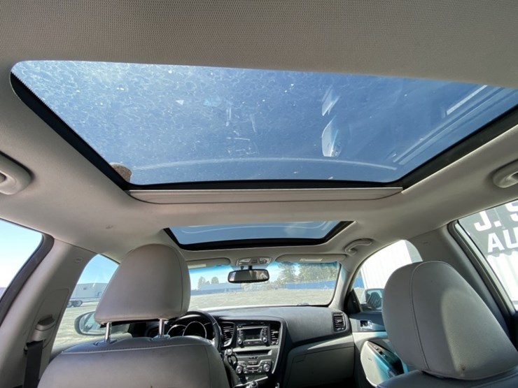 2012-kia-optima-ex-sedan-image-28