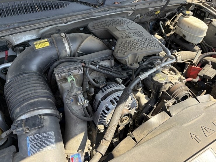 2007-chevrolet-silverado-3500-image-13