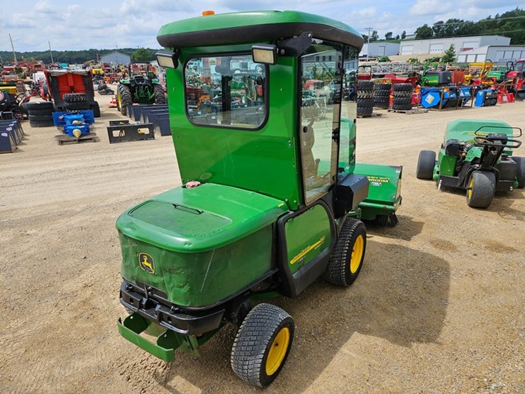 john-deere-1445-image-5