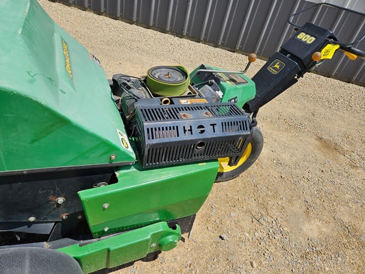 john-deere-800-image-14