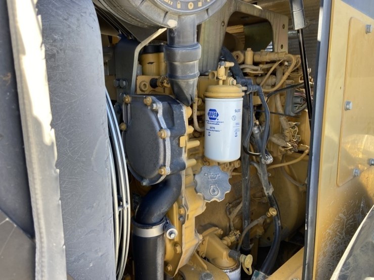 2008-caterpillar-cs54-image-23