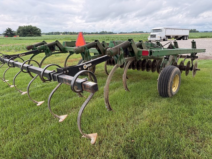 john-deere-712-image-5