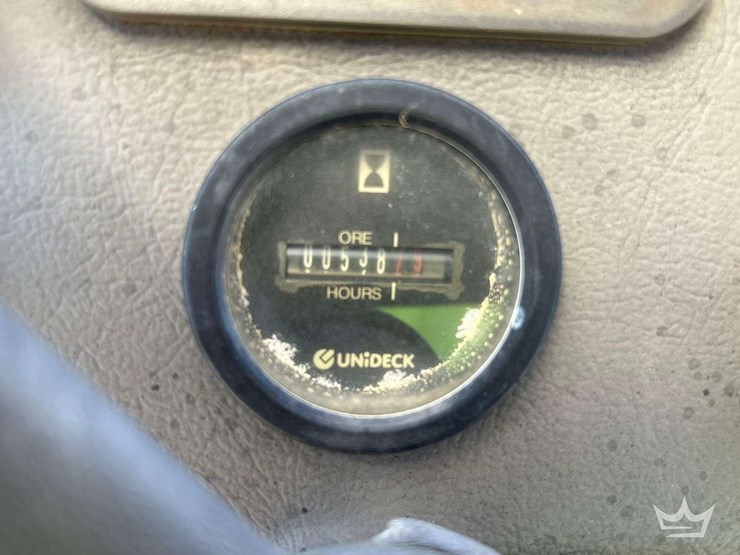 2010-sellick-s-100-10,000lb-rough-terrain-diesel-forklift-image-6
