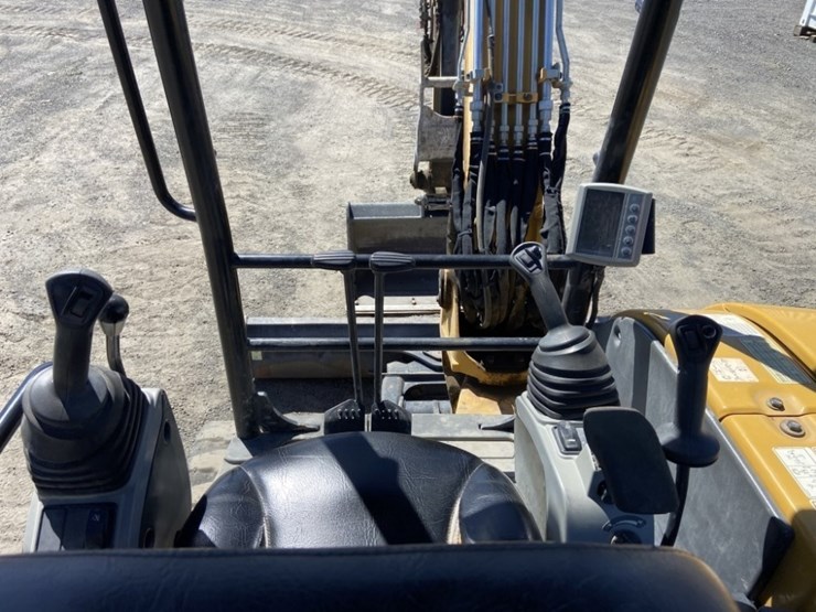 caterpillar-305e2-cr-image-19