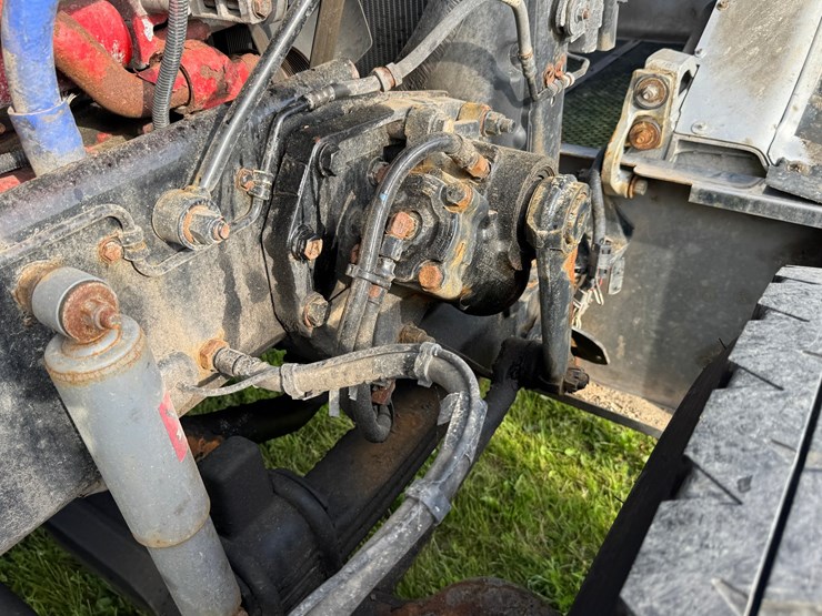 2015-peterbilt-389-image-83