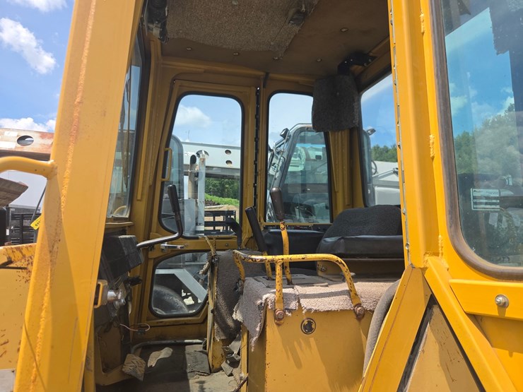 caterpillar-d5c-image-31