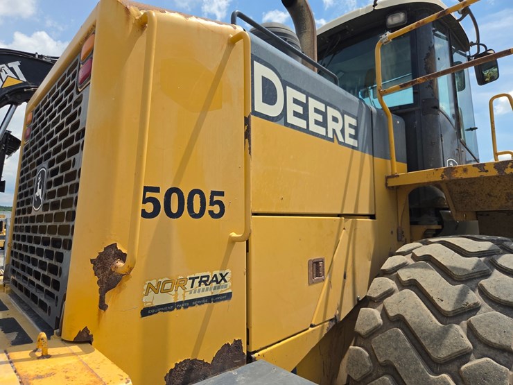 deere-744j-image-35