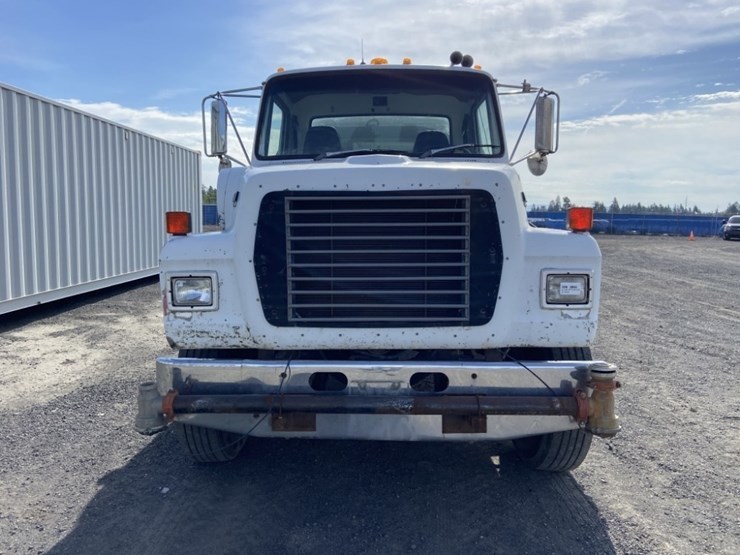 1994-ford-l8000-image-8