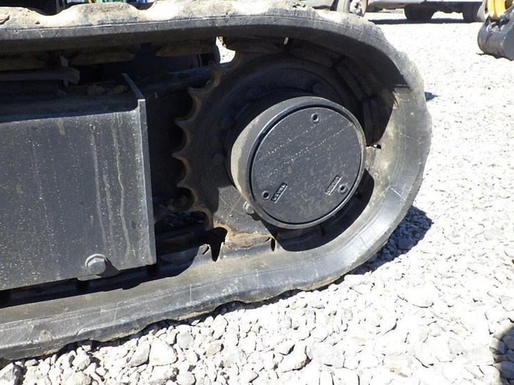komatsu-pc28uu-image-9