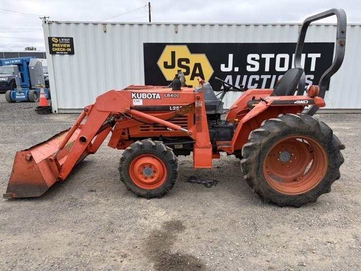 1998-kubota-l2500-image-7