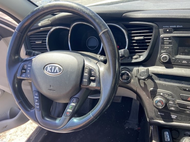 2012-kia-optima-ex-sedan-image-18
