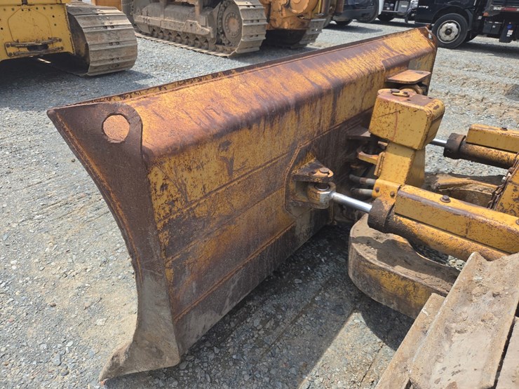 caterpillar-d5c-image-11