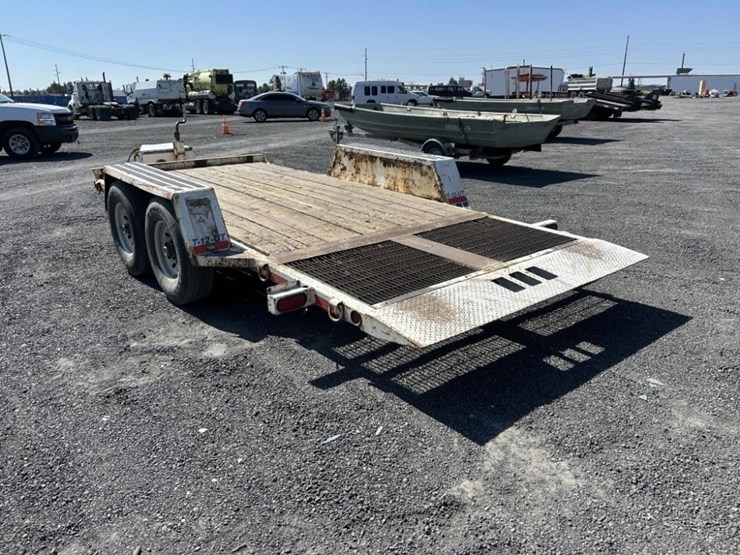 2006-trail-max-t-12-ut-t/a-tilt-deck-equipment-tra-image-3
