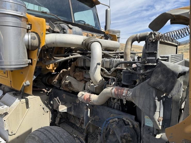 2018-western-star-4900-image-24