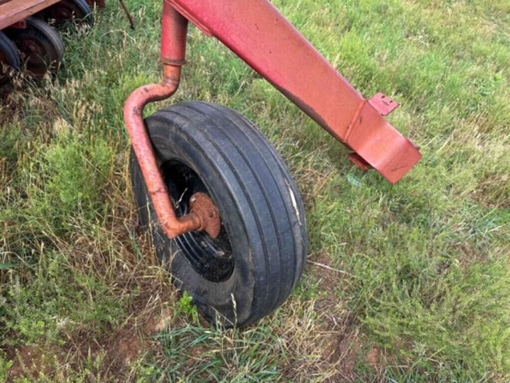case-ih-5100-image-7