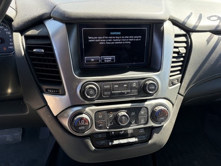 2018-chevrolet-tahoe-image-29