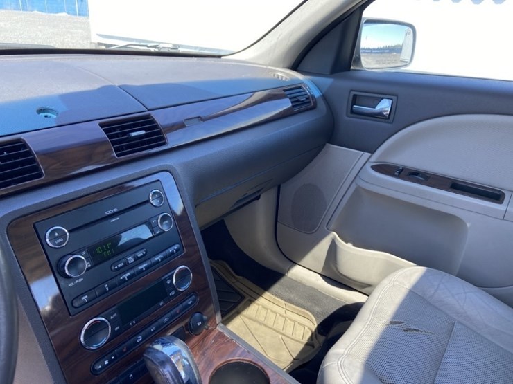 2008-ford-taurus-sel-sedan-image-15