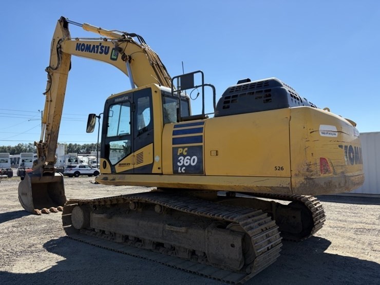 2015-komatsu-pc360-lc-11-image-6