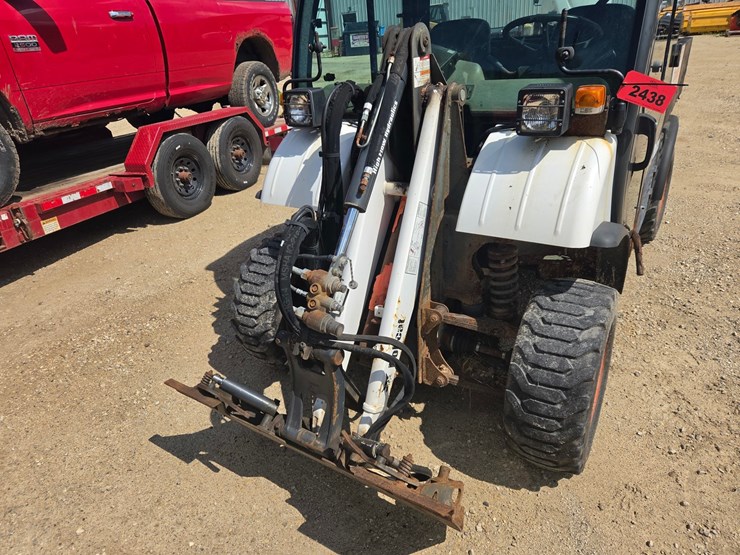 bobcat-toolcat-5600-image-8