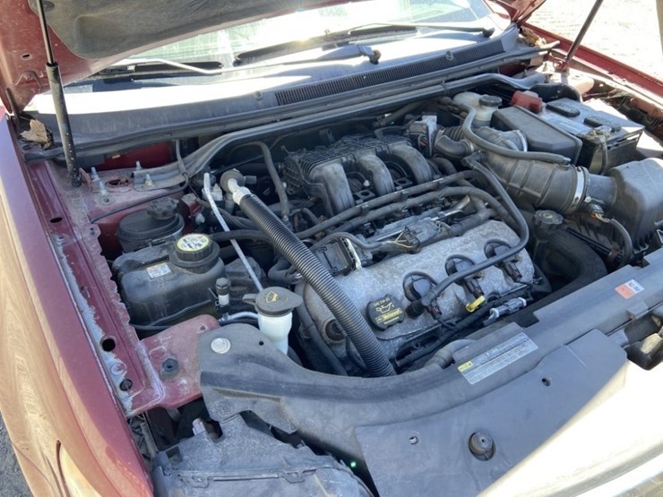 2008-ford-taurus-sel-sedan-image-38
