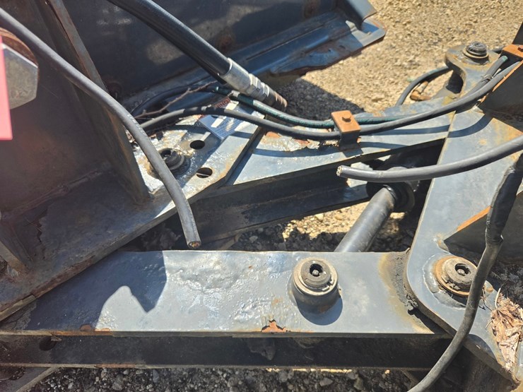 #2440-•-virnig-approx.-60"-skid-steer-sweeper-attachment-image-9