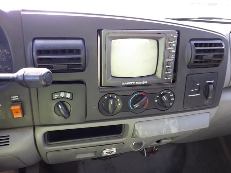 2006-ford-f250-image-23