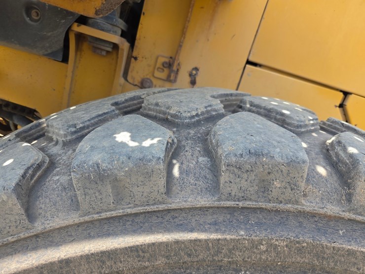 deere-744j-image-70