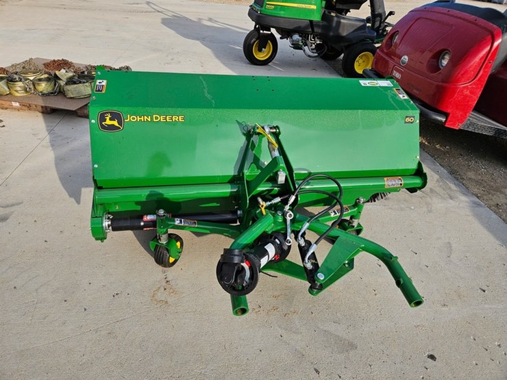 john-deere-60-image-4