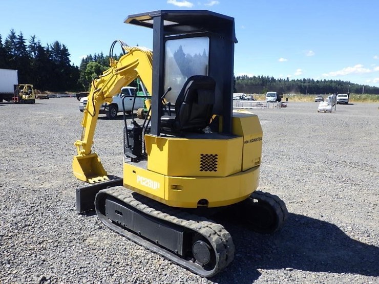 komatsu-pc28uu-image-7