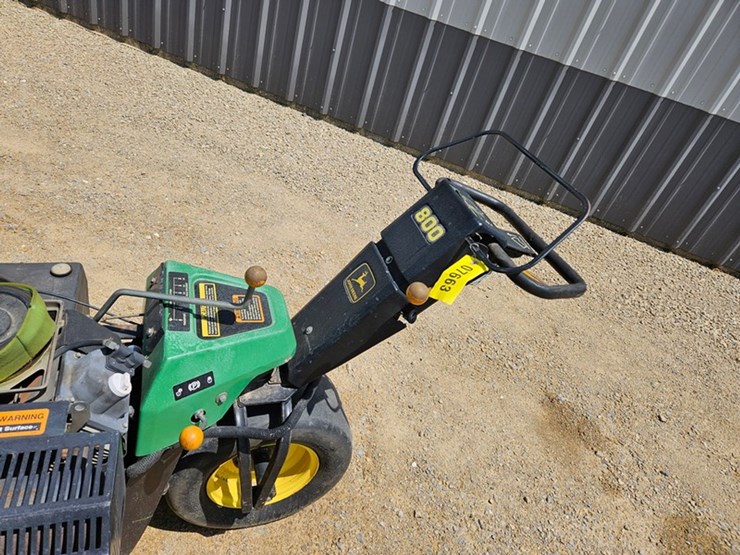 john-deere-800-image-16