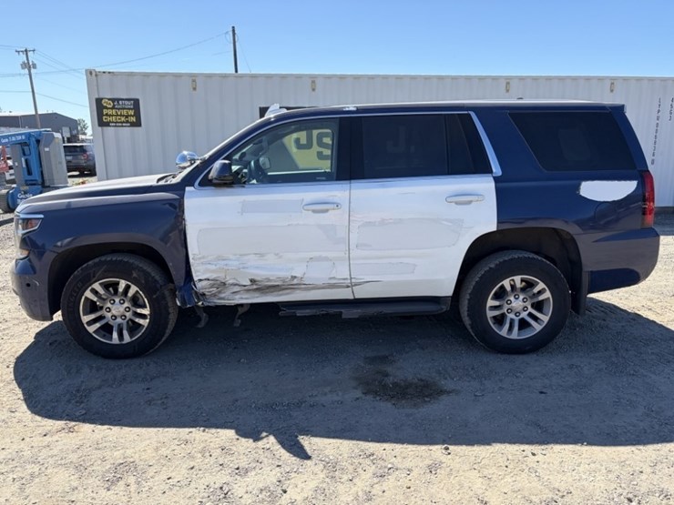 2018-chevrolet-tahoe-image-7