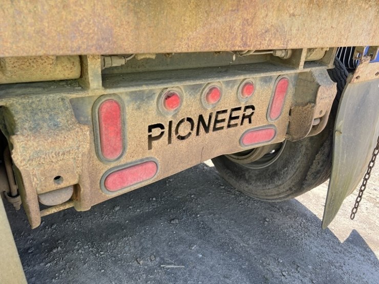 1996-pioneer-quad-axle-pup-trailer-image-25
