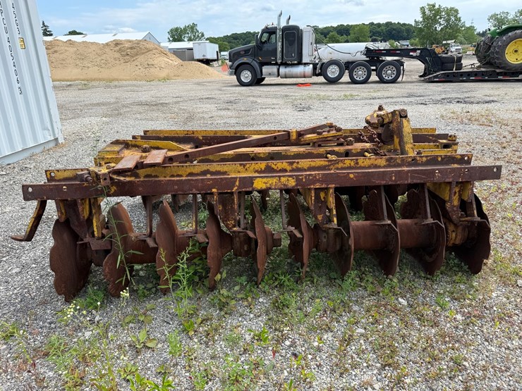 #1440-•-10'-disc-plow-image-4