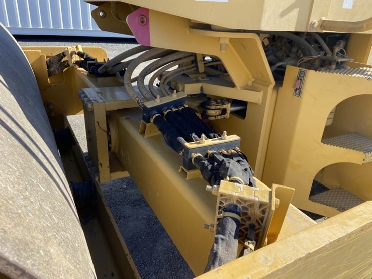 2008-caterpillar-cs54-image-21