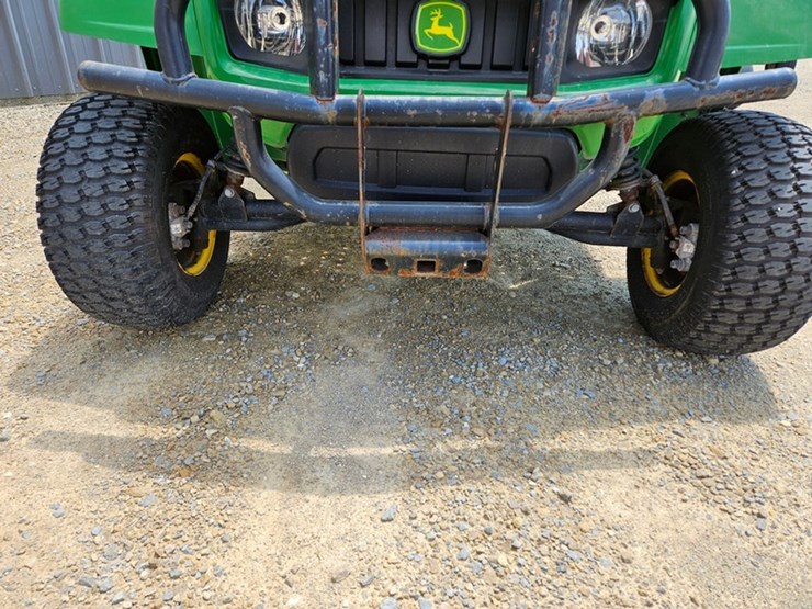 john-deere-gator-image-9