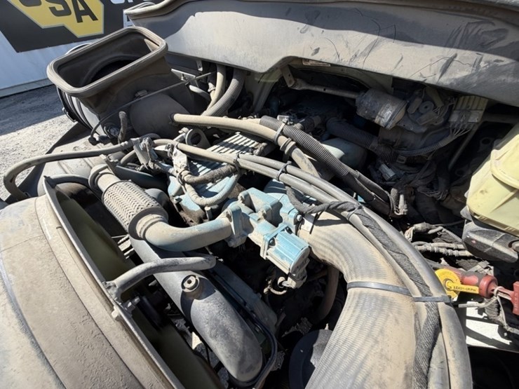 2007-international-durastar-4300-image-10