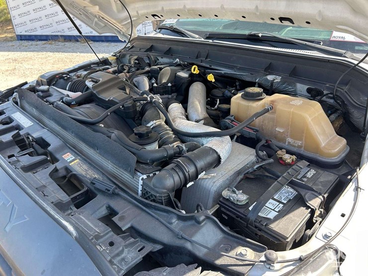 2013-ford-f350-image-7