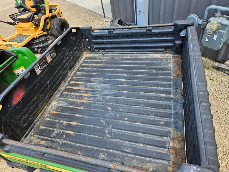 2020-john-deere-2020-image-19