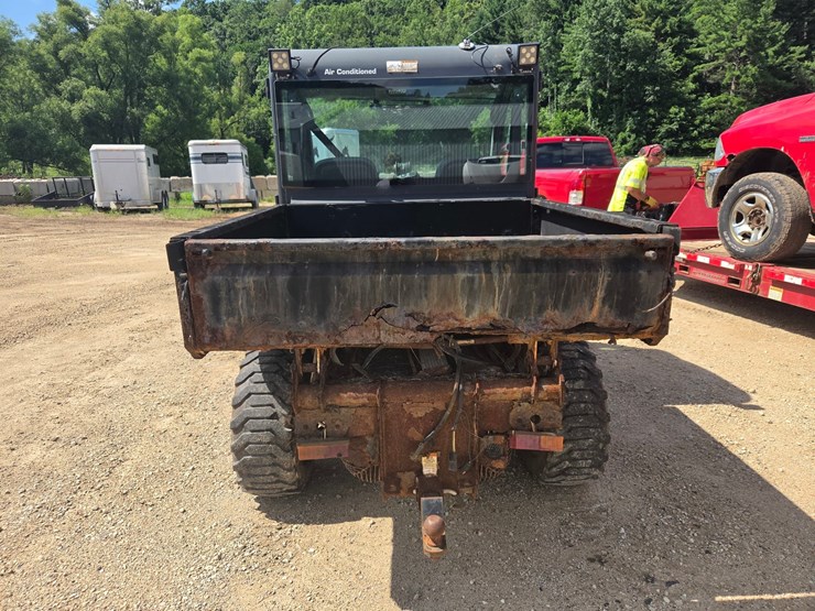 bobcat-toolcat-5600-image-4