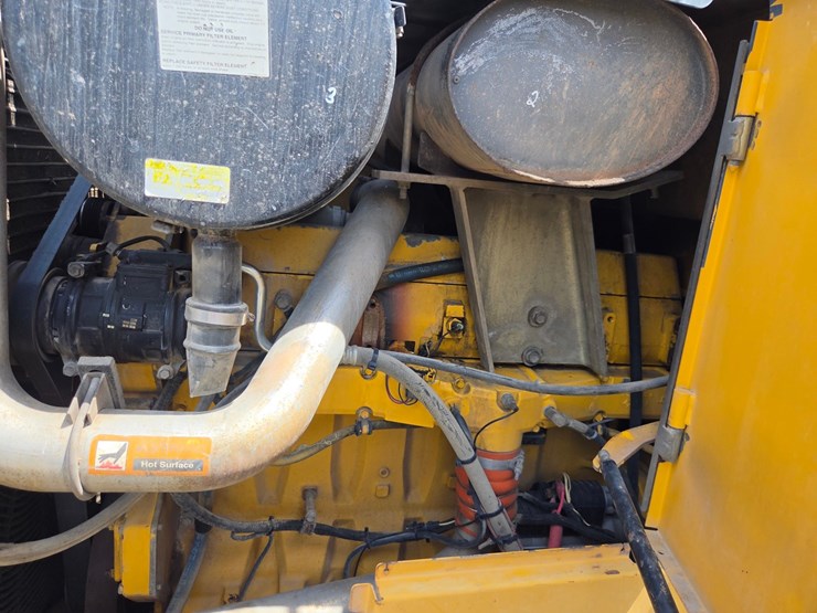 deere-744j-image-40