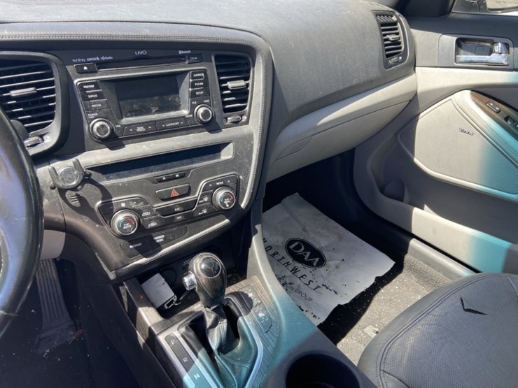 2012-kia-optima-ex-sedan-image-15