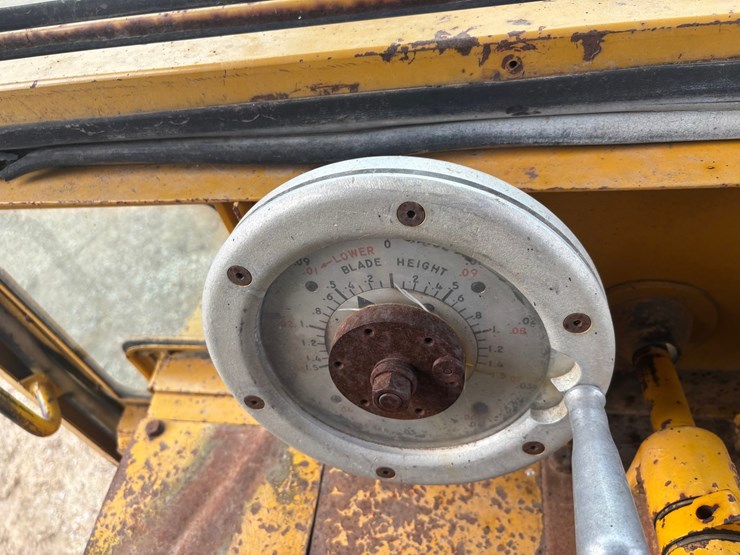 #2249-•-cmi-auto-grader-65-motor-grader-image-63