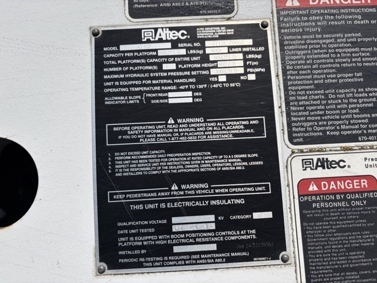 2013-international-durastar-4300-image-10