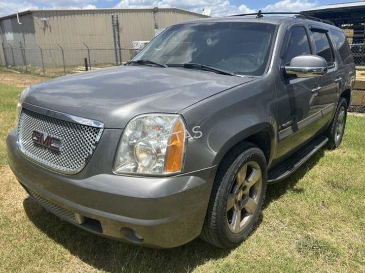 2007-gmc-yukon-image-1